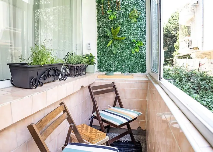 Downtown Point Varna